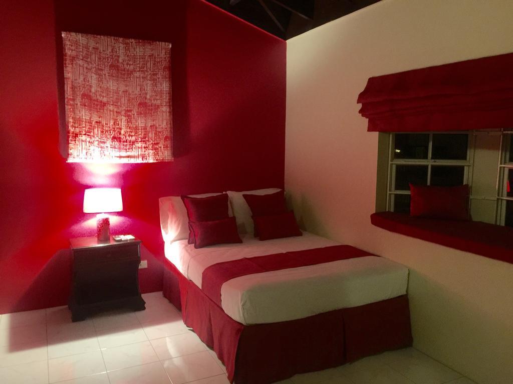 La Casa Feliz Hotell Montego Bay Exteriör bild